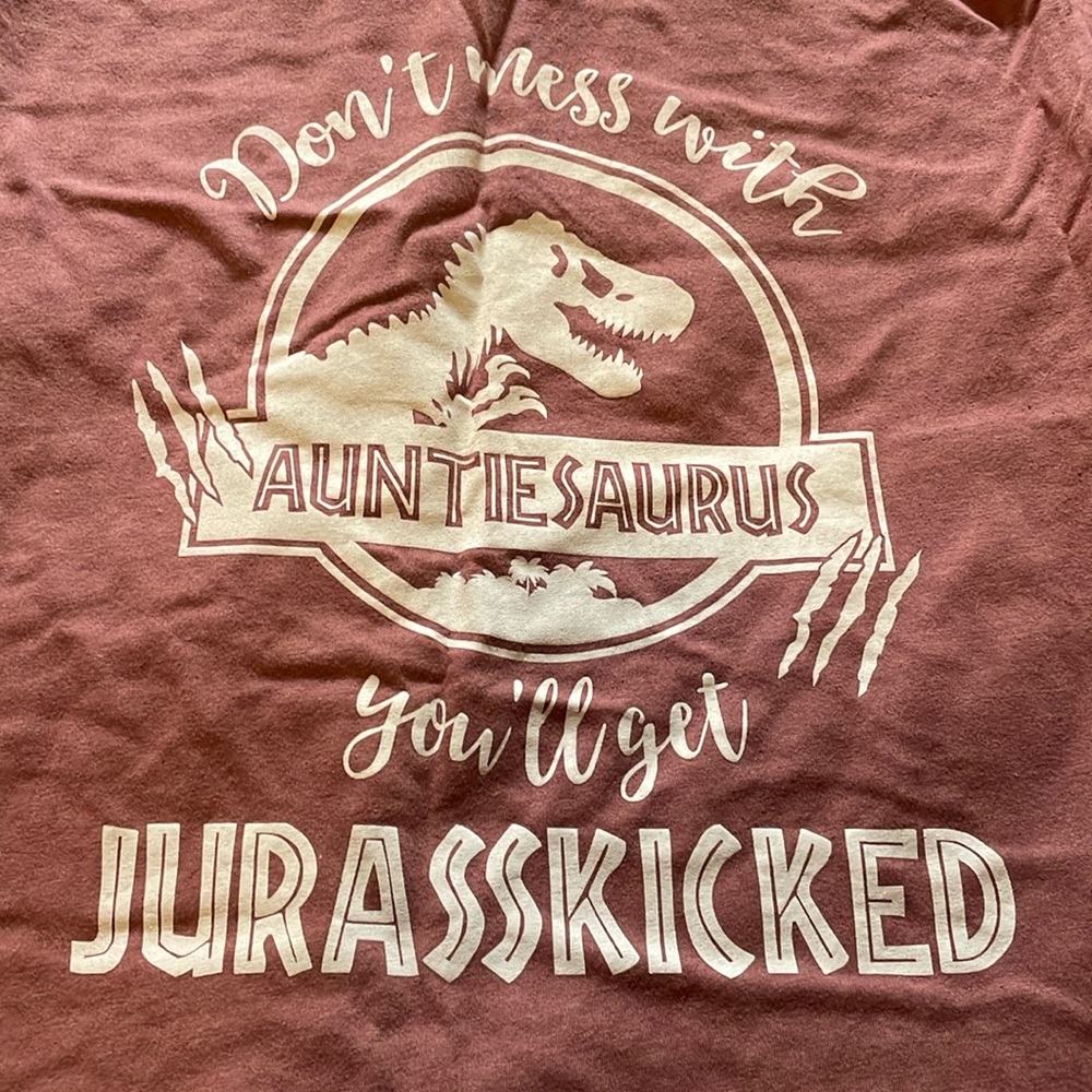 T-shirt Don’t mess with Auntie mauve pink 😉